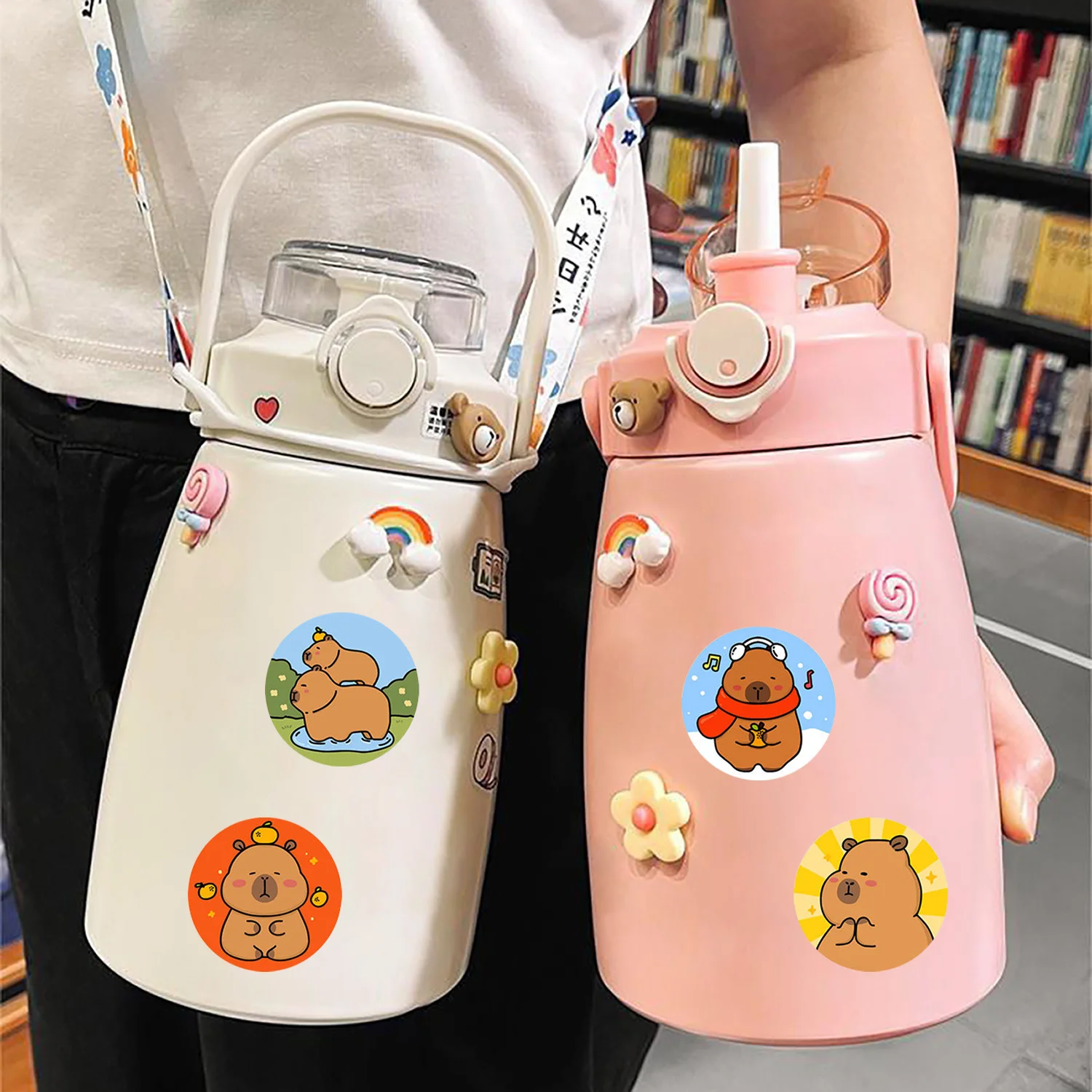 1Roll(500Pcs) Cartoon Capybara Animal Stickers Cute Reward Notebook Labels Laptop Stickers Decal Home Decoration