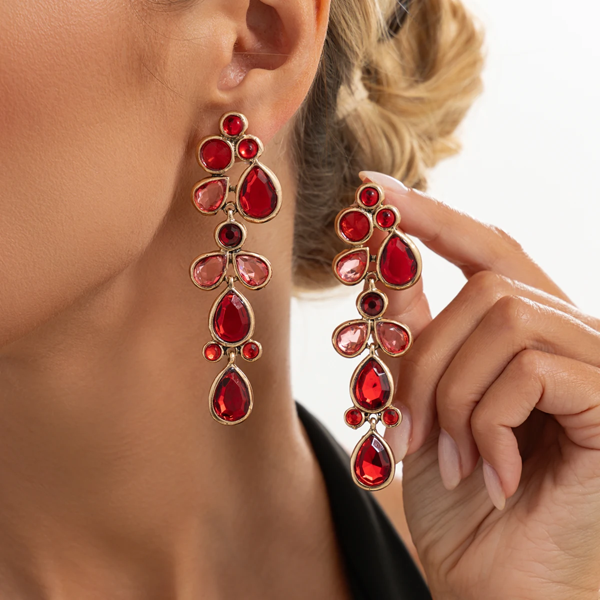 Salircon 5 Colors Trendy Rhinestone Crystal Pendant Earrings Women Exquisite Geometry Tassel Piercing Drop Earrings Jewelry New