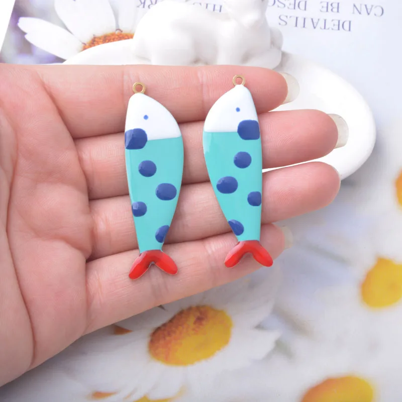 2 Stück Kupfer beidseitig geölte niedliche Fisch-Anhänger, bunte lange Halskette für Frauen, Ohrringe, Wal-Anhänger, DIY-Schmuckzubehör – Detail 10