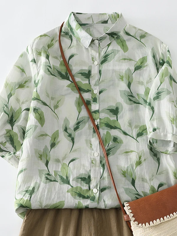 

Retro Floral Print Half Sleeve Women's Shirt Thin Summer Casual Top Polyester Fiber Loose Fit Regular Length Button Closure