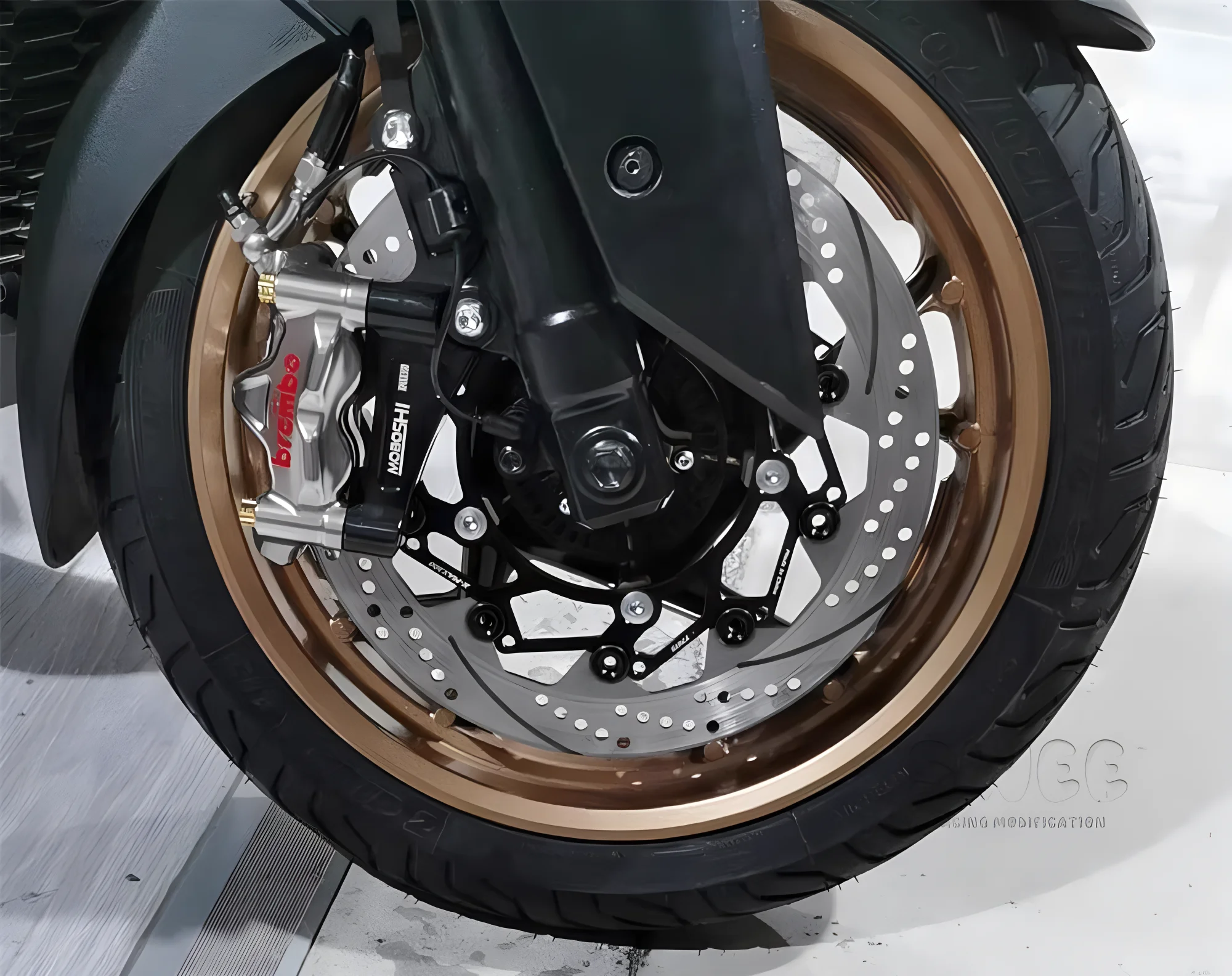 For Motorcycle YAMAHA Xmax300 modification brake disc 300MM floating disc modification radiation adapter code FOR XMAX 300