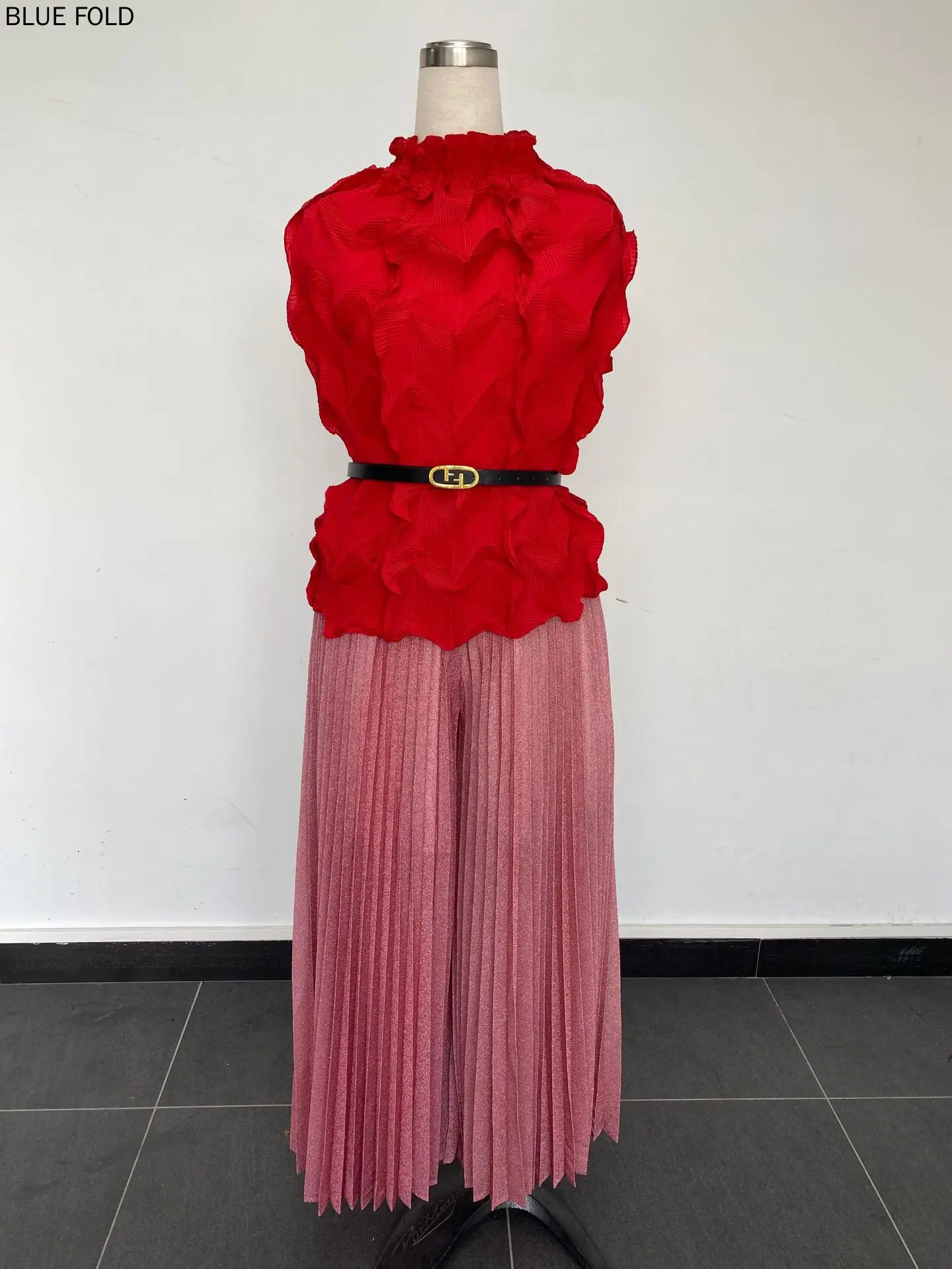 アフリカンスタイルプリーツプラスサイズ婦人服ヨーロッパとアメリカの高級ルーズスリムフィットワイドレッグパンツ2点セット