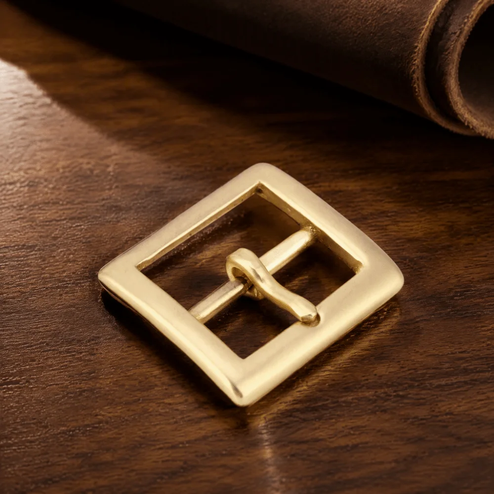 Metal Construction Brass Belt Buckle 38x48mm Size Single Pin End Bar Roller Buckle Sturdy Build Single Prong Buckle Bag Hardware
