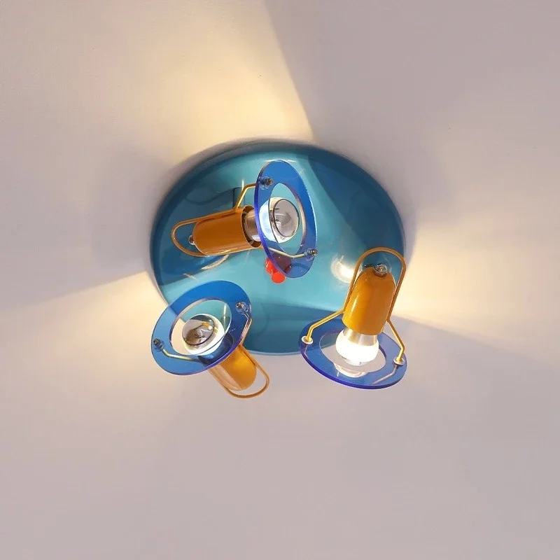 مصباح سقف ملون من القرون الوسطى مصباح جداري على شكل شخصية شمالية لغرفة نوم الأطفال بجانب السرير #3