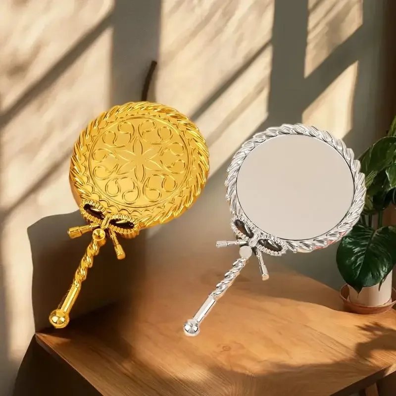 Przenośne, ręczne lusterko do makijażu w stylu vintage, okrągłe lusterka kosmetyczne do trzymania w ręce, europejski styl, szlachetne lusterko w stylu starożytnego dworu, narzędzie do makijażu.