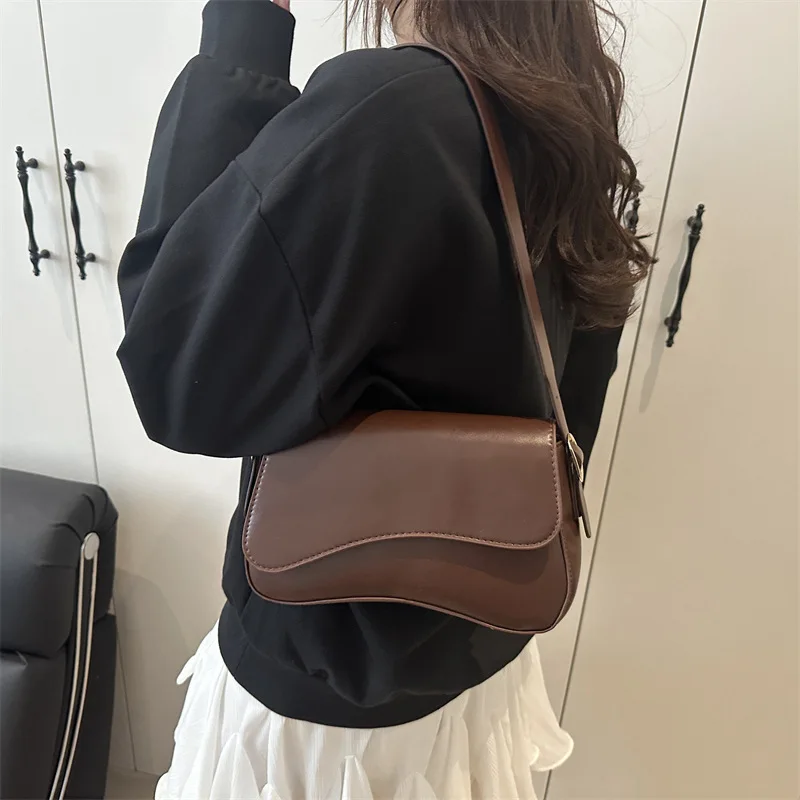 

Underarm Bag for Women, Solid Color 2025 New Fashionable Design Single Shoulder Crossbody Bag, Temperament Small Square Bags