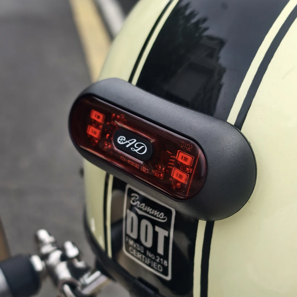 

Motorcycle Bicycle Helmet Safety Signal Warning Rear Lamp Waterproof Moto Helmet LED Light Luces Para Casco Bike Taillight