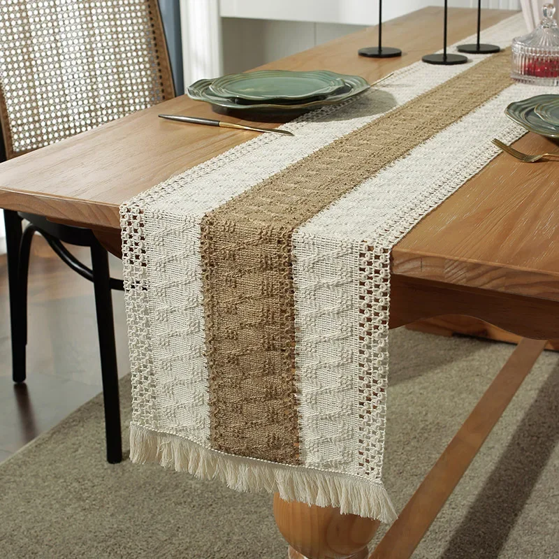 Table Runner: Bohemian Coarse Linen Woven Cotton and Linen Tassel Table Mat for Christmas and Weddings