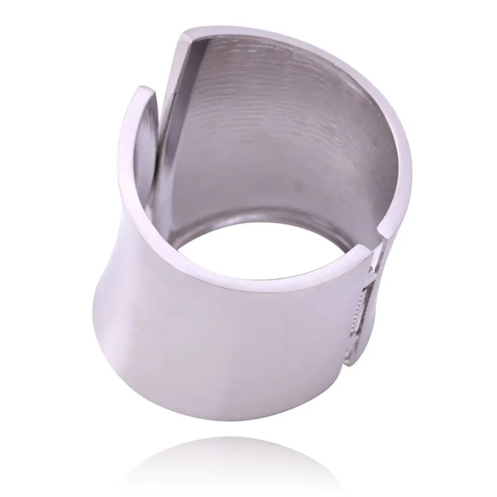 Kreatywna, przesadzona, masywna, ciężka bransoletka gotycka, nieregularna, szeroka, otwarta bransoletka, asymetryczna, metalowa, modna, punkowa bransoleta dla kobiet.