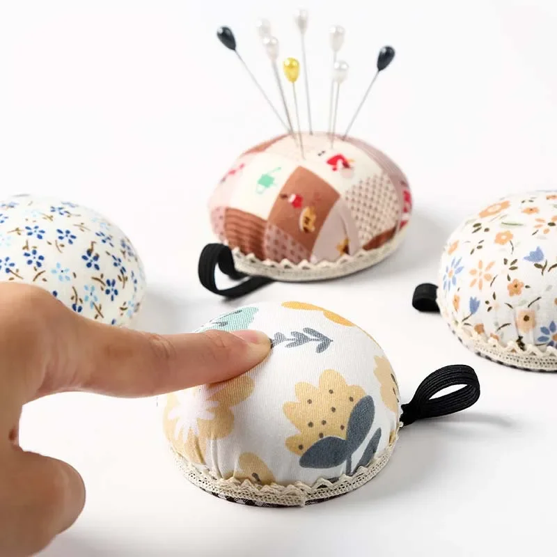 Ball Shaped Pin Cushion With Wrist Strap Sewing Needle Cushion Needle Pillow for Cross Stitch Sewing Pins Accessories DIY Tools