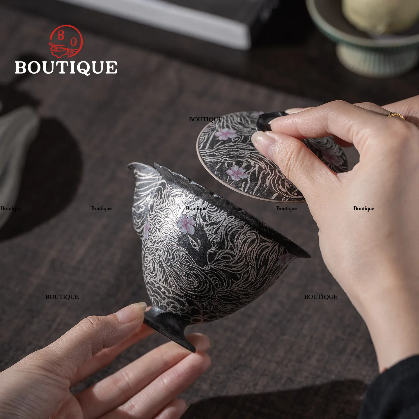 Old Clay Teapot Nine-Tailed Fox High-Footed Hand-Held Kettle Silver Ceramic Tea Infuser Teapot Chinese Retro Kung Fu Tea Set Pot