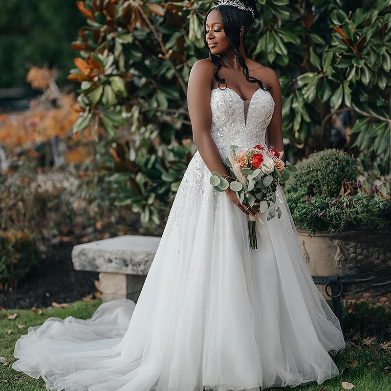

Tulle Wedding Dresses for Bride Sweet Heart A Line Tulle Appliques Sequines Beads Country Garden Africa Bridal Gowns Customized