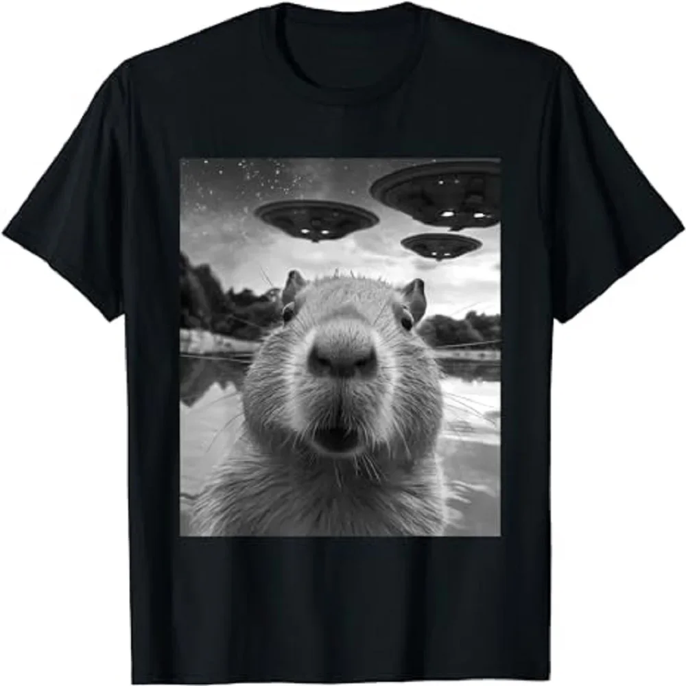 

2024 new Funny Graphic Tees Capybara Selfie with UFOs Weird T-Shirt graphic t shirts harajuku oversized men clothing summer tops