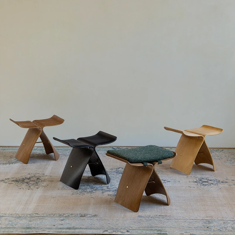 نسخة طبق الأصل من العصور الوسطى \ مقعد فراشة ليو زونجلي ياباني من الخشب الصلب مقعد صغير مصمم إبداعي لخلع الملابس الرجعية #1