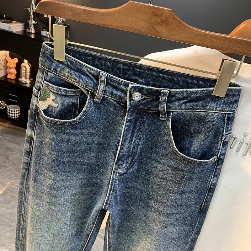 

Осень 2024, новые синие модные джинсы в стиле ретро, мужские универсальные уличные модные повседневные эластичные брюки на маленьких ножках