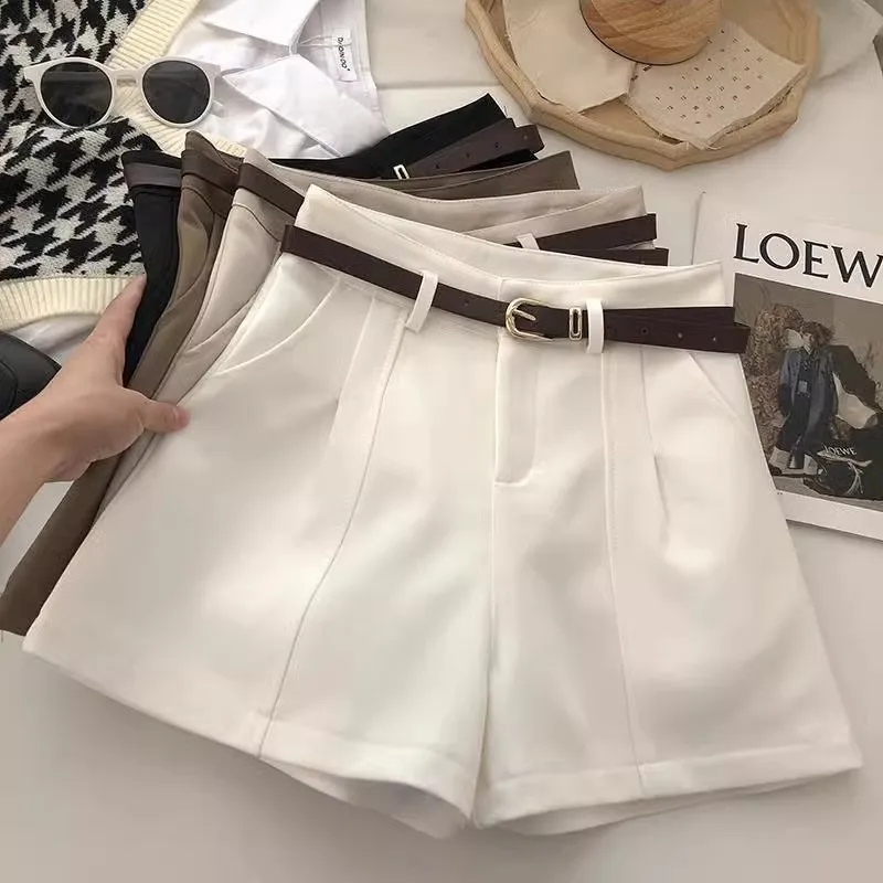Loose High Waist White Shorts Women's Casual Fashion Spring Summer Wide Leg Pants New Style Outdoor Wear Versatile 2025 Suit