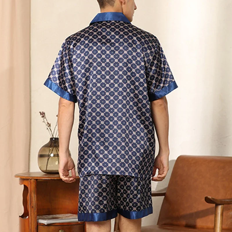 Hommes Pyjamas ensemble à manches courtes Shorts Pijamas deux pièces ensemble été nouveaux vêtements de nuit pour hommes vêtements de maison ample imprimé Satin vêtements de détente