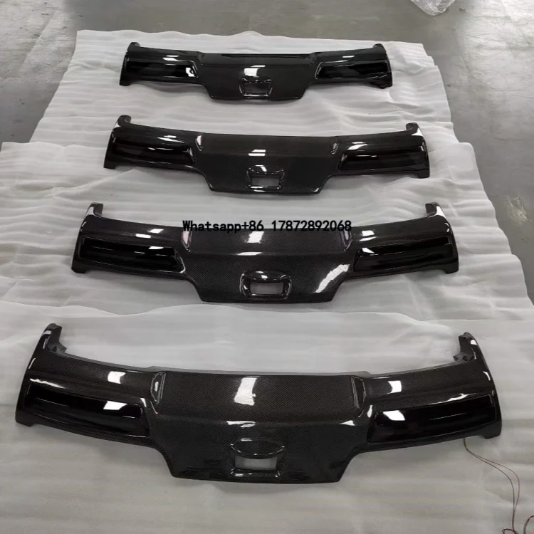 

For tank 700 Front Wing Modification, Including an Integrated Roof Spoiler Compatible with 2026 Models.