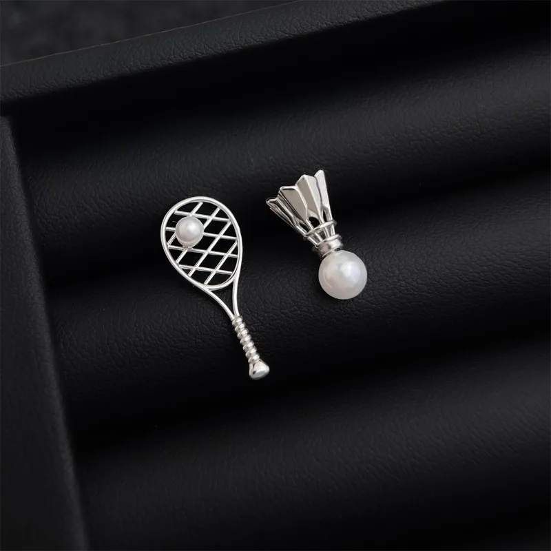 

Badminton Racket AB Pearl Earrings Niche Creative Sporty Design Studs, Personalized Ear Jewelry for Women