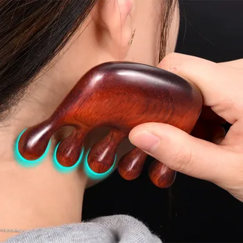 1 adet çin doğal sandal ağacı tarak Gua Sha omuz boyun masajı Spa aracı baş tetik nokta tedavisi baş masajı tarak üzerinde