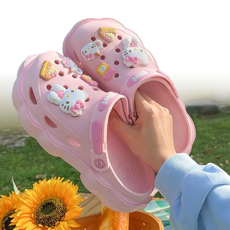 

Kawaii Sanrios Hellokittys Cave Shoes Women's Summer Sandals with Thick Heels Kuromi Cinnamoroll Casual Slippers Female