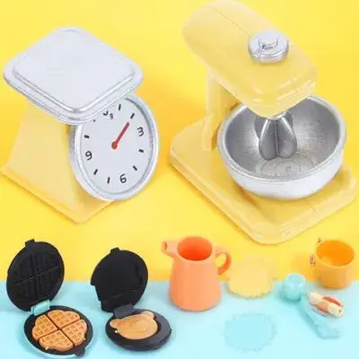 1Set Mini Kitchenware Baking Set Realistic Blender Toaster Simulation Home Accessory Miniature Room Decoration