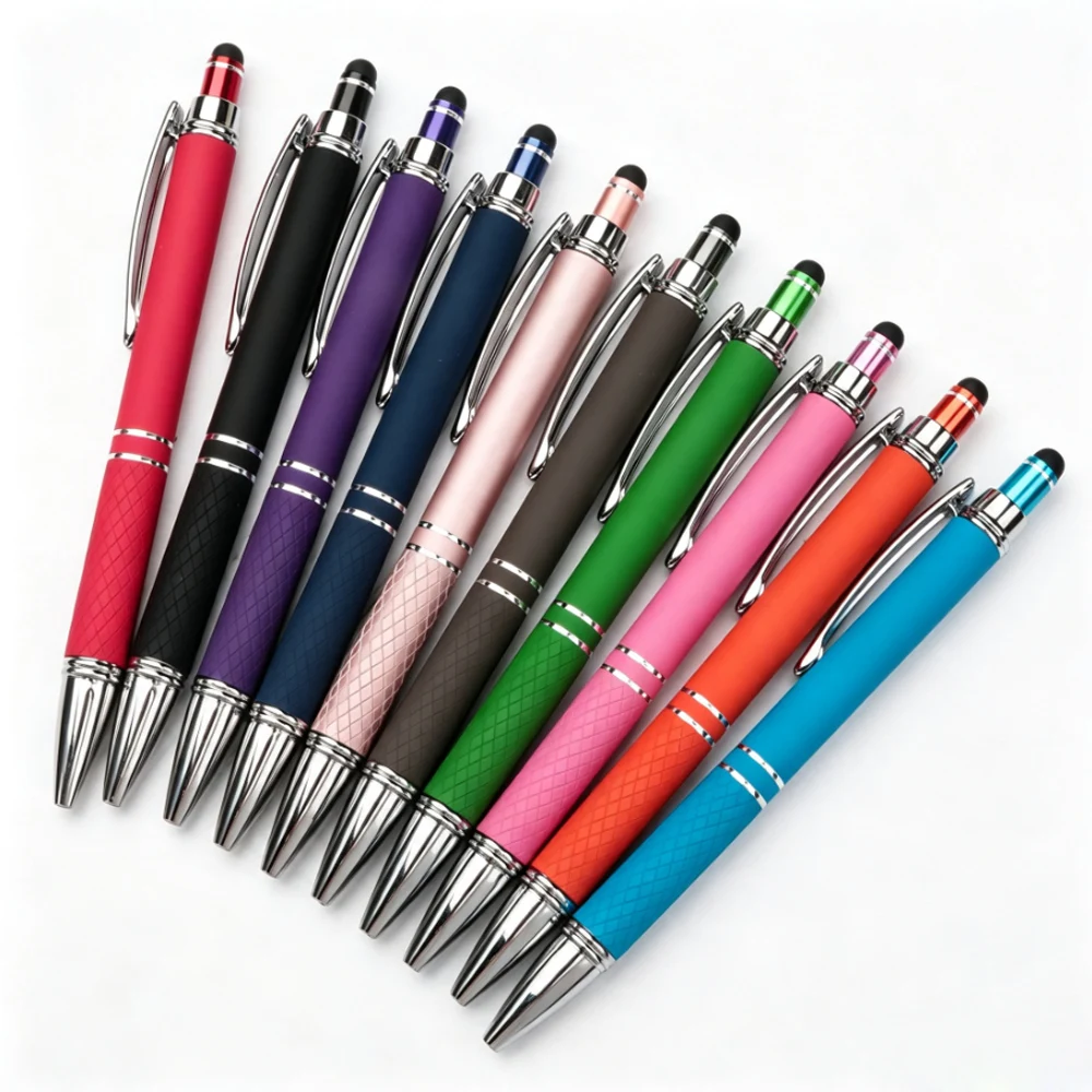 50本セットの金属製ボールペン。タッチスクリーン対応のペン先付き。文具、オフィス用品、学校用品、ギフトに最適。ロゴや名前を自由にカスタマイズ可能。