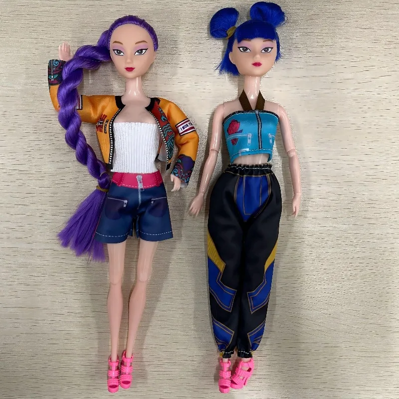 2025 30CM K-Pop Demon Hunters Doll Giocattolo in vinile Personaggio altamente restaurato Anime NEWRumi Mira Zoey Regalo a sorpresa di compleanno per ragazze