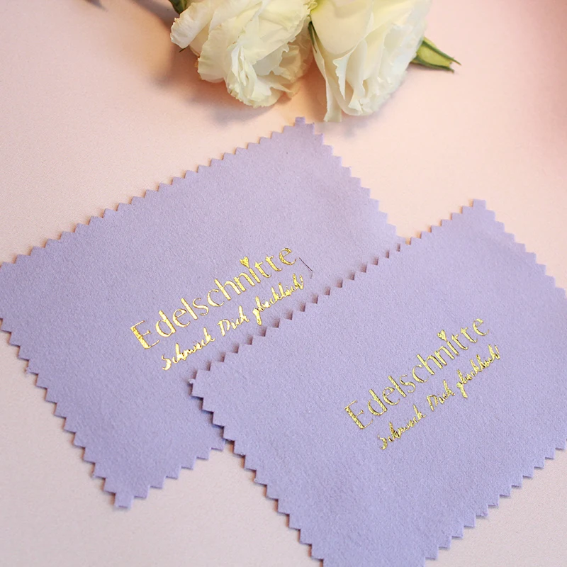 Rectangular Polishing Cloth Custom Logo Black Gold Stamping Embossed Off-White Deer Leather Velvet Individually Packaged 6.5