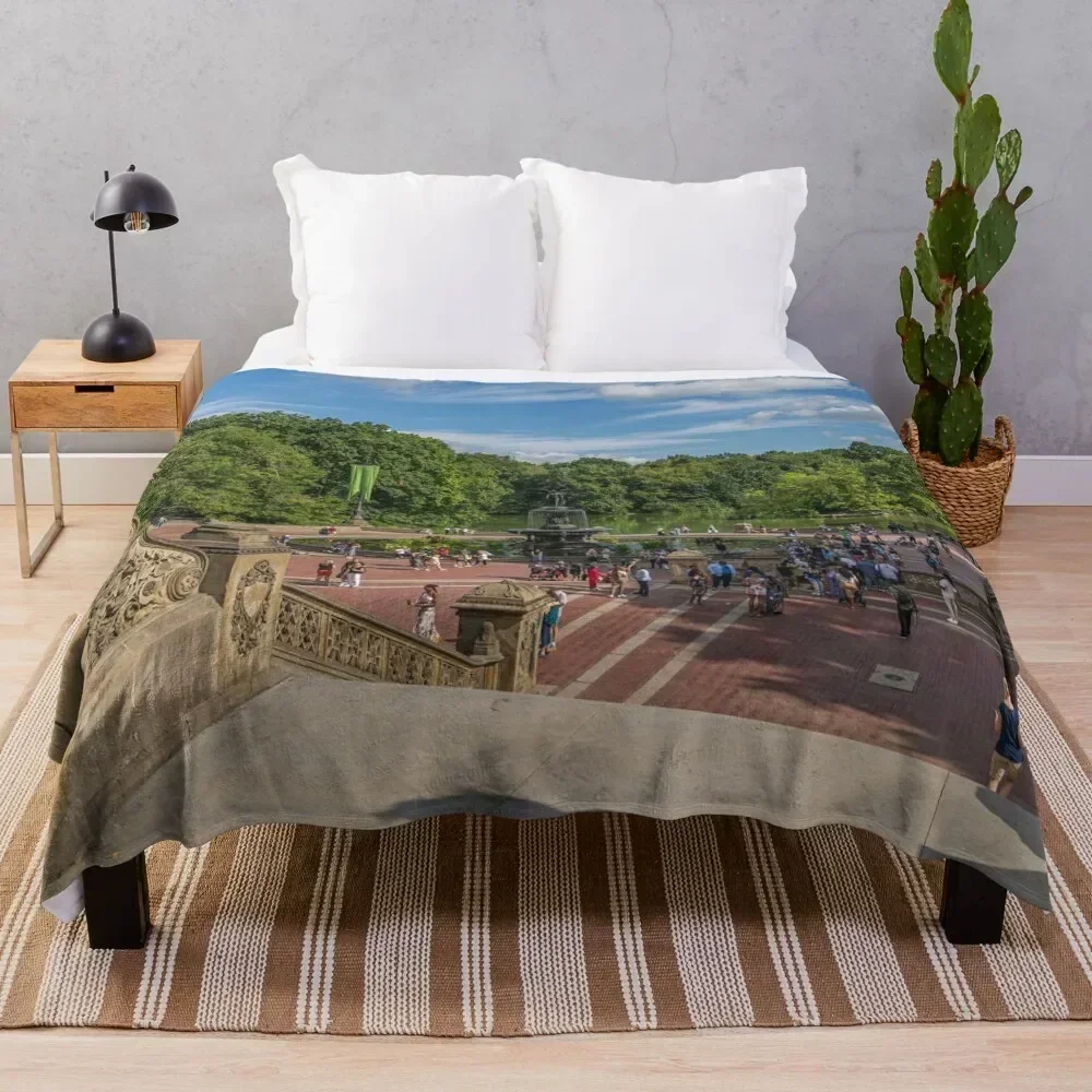 

Day at Bethesda Terrace Throw Blanket Outdoor Soft Blanket for Picnic Beach Camping