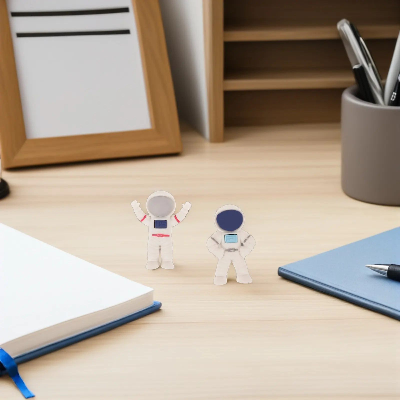 

36Pcs Astronaut Erasers for Kids Bulk Unique 3D Space Themed Spaceman Pencil Erasers School Rewards Party Favors Creative