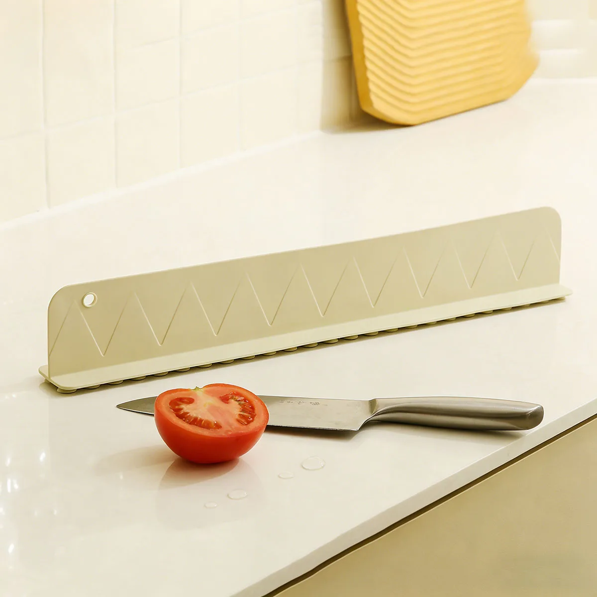 1PC Silicone Sink Baffle Splash Guard with Suction Cup Pool To Protect Clothes From Splashing Water Baffle