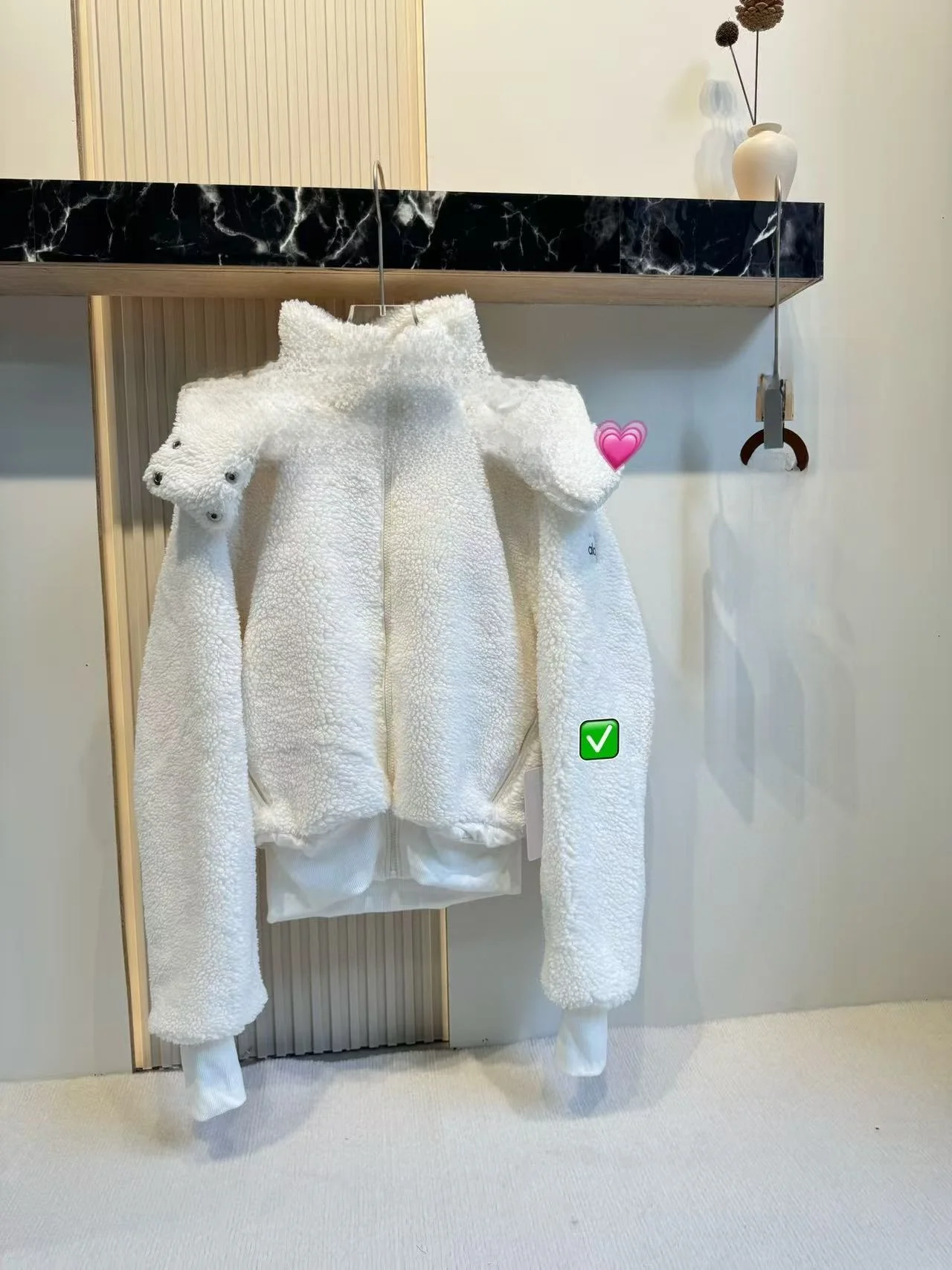 따뜻한 탈부착 가능한 후드 코트 여성 캐주얼 슬레 인조 양털 패딩 자켓 북미 가을 겨울 신상 슬레