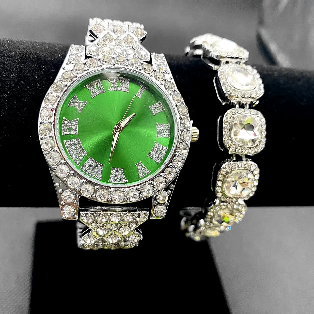 Full Iced Out Watch for Women Bling Bling Cuban Tennis Chain Bracelet Green Water Ghost Hip Hop Luxury Watches Women Set Relojes