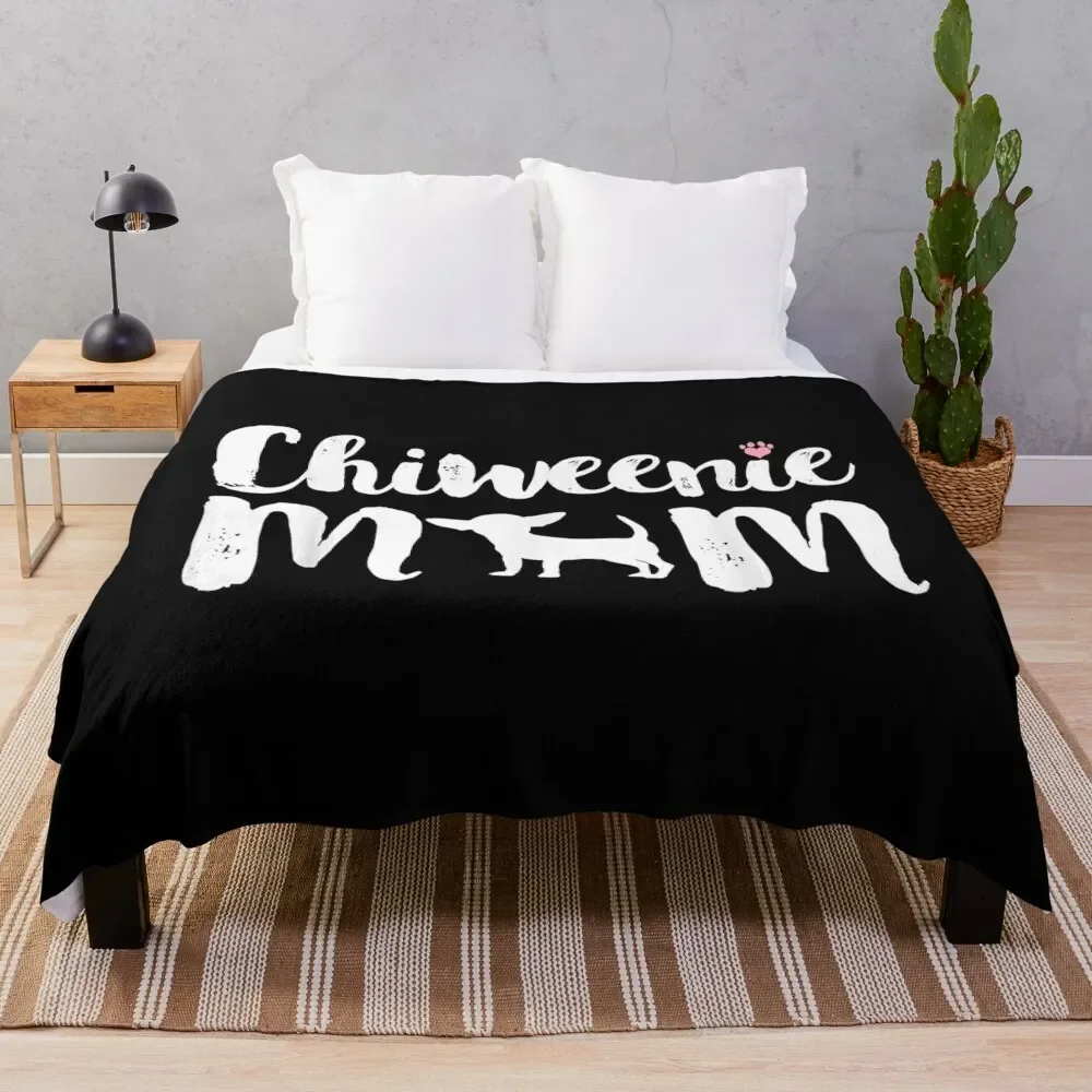 Chiweenie Mom Chiweenie Owners Love Mothers Day Gift Throw Blanket sofa beds Large Moving anime Blankets