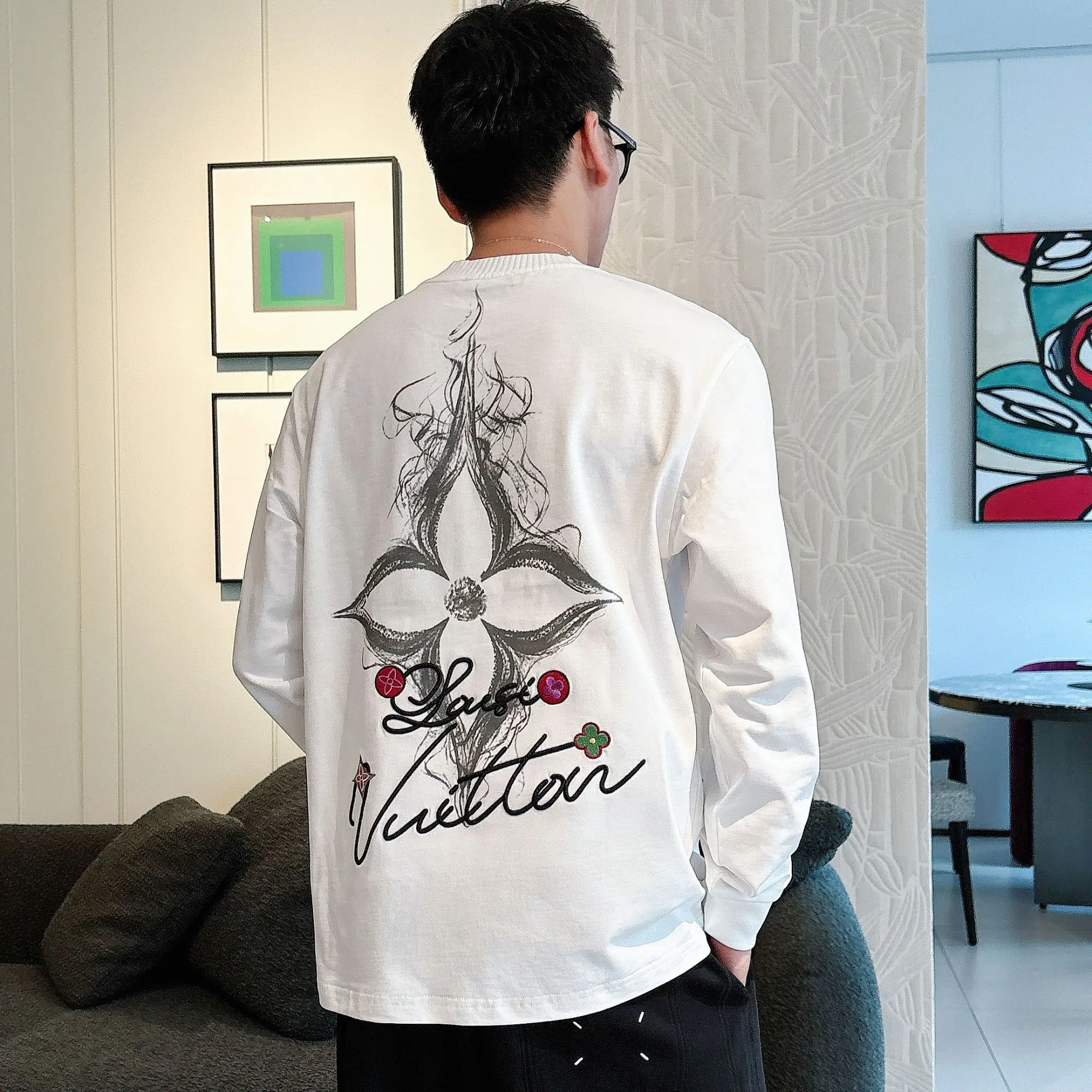 

Autumn and Winter Round-neck Sweatshirts with Printed Patterns for Both Men and Women, Without Hats