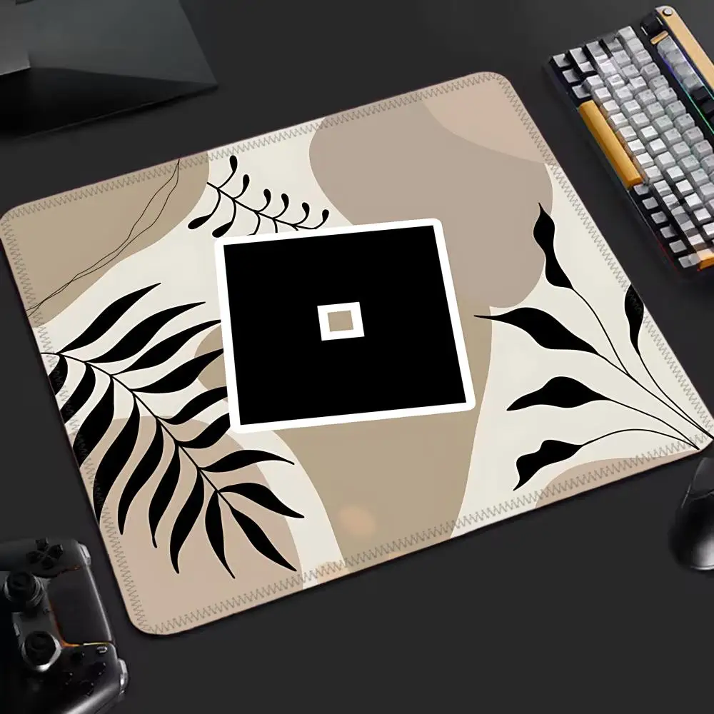 R-ROBLOXS Mouse Pad Cartoon rubber Small mouse pad desktop computer office keyboard e-sports ROGs game