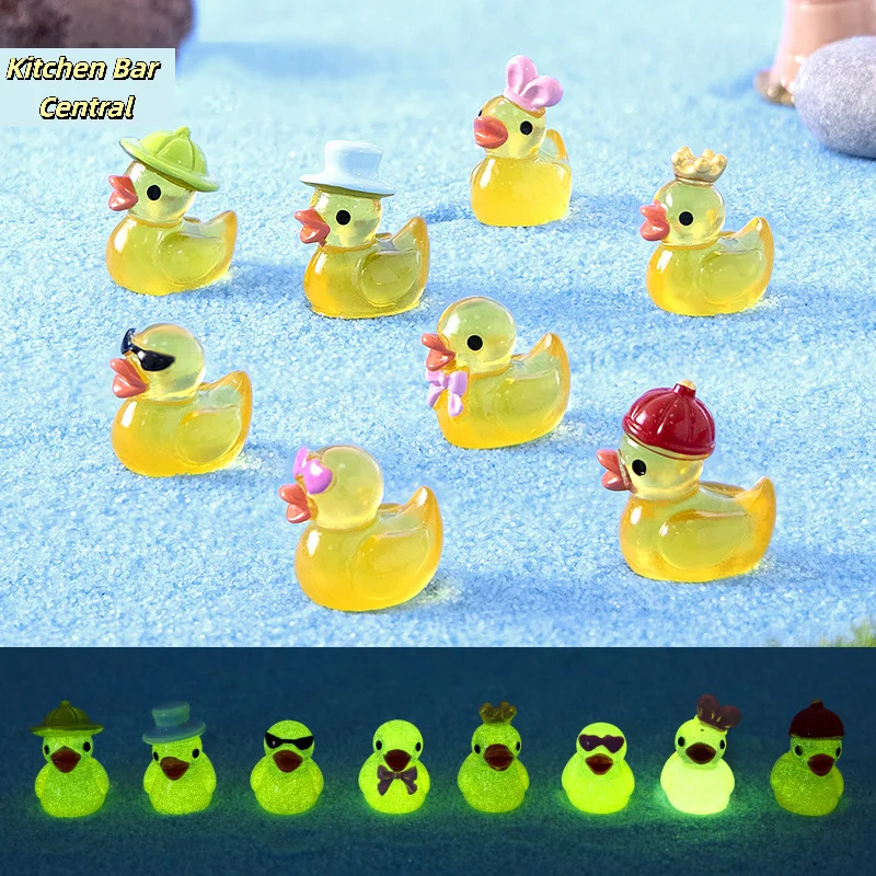 【8Pcs Luminous Mini Resin Yellow Duck Figurines Doll House Miniature Glow In The Dark Ducks DIY Aquarium Garden Decor】