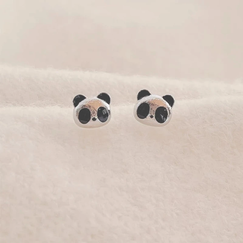 

Серьги-гвоздики из стерлингового серебра 925 пробы с милой пандой, модный простой дизайн, изысканный стильный персонализированный аксессуар для женщин