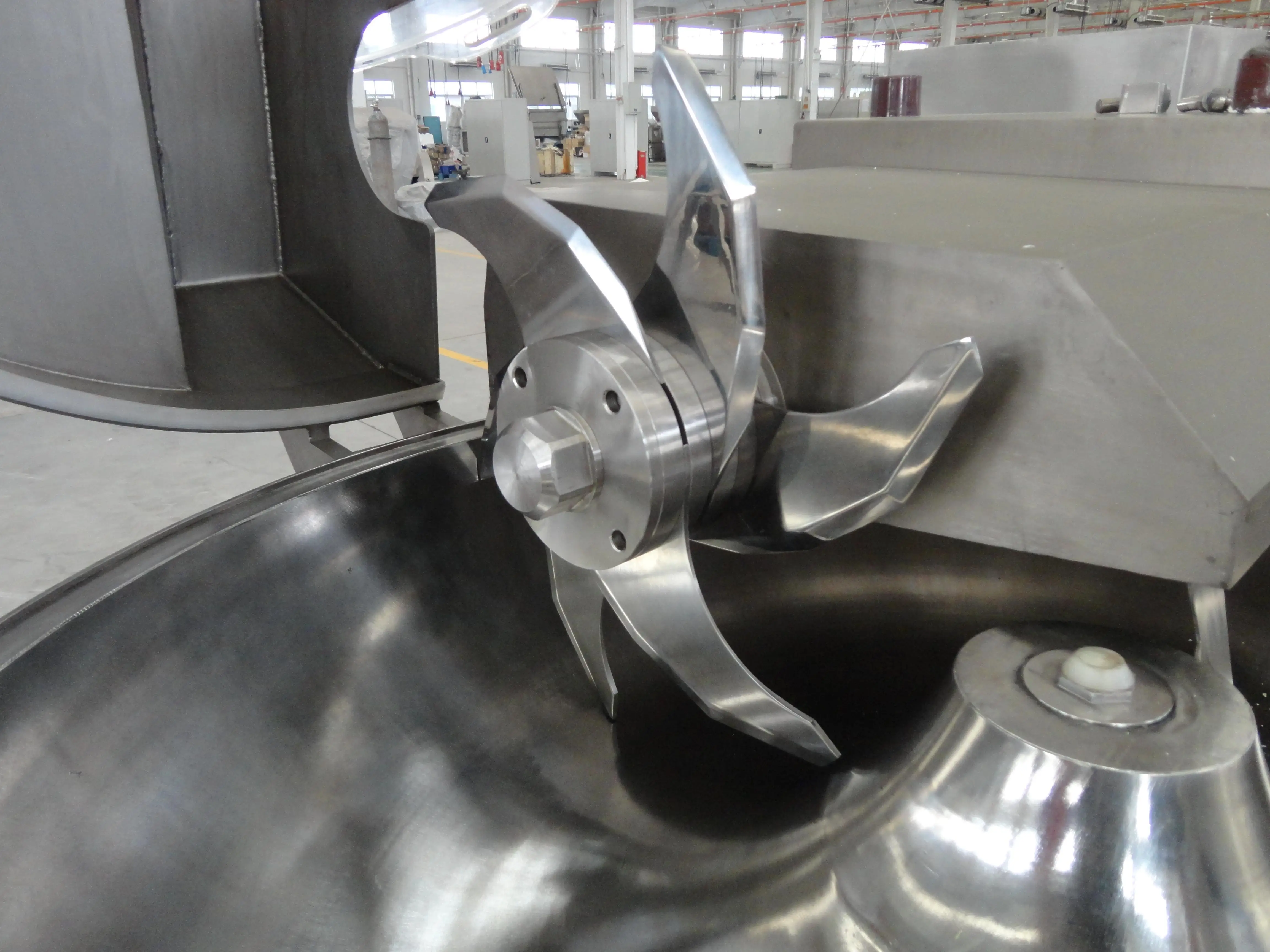 Heißer Verkauf automatische Hackfleischherstellungsmaschine Schüsselschneider für Rindfleischwurst