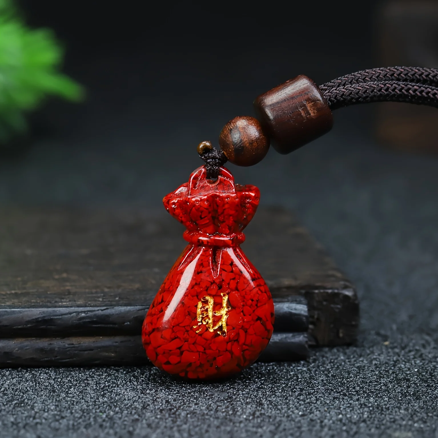 

Красная киноварь, подвеска в виде сумки на удачу, модный подарок в китайском стиле, креативные резные украшения ручной работы с горячим тиснением