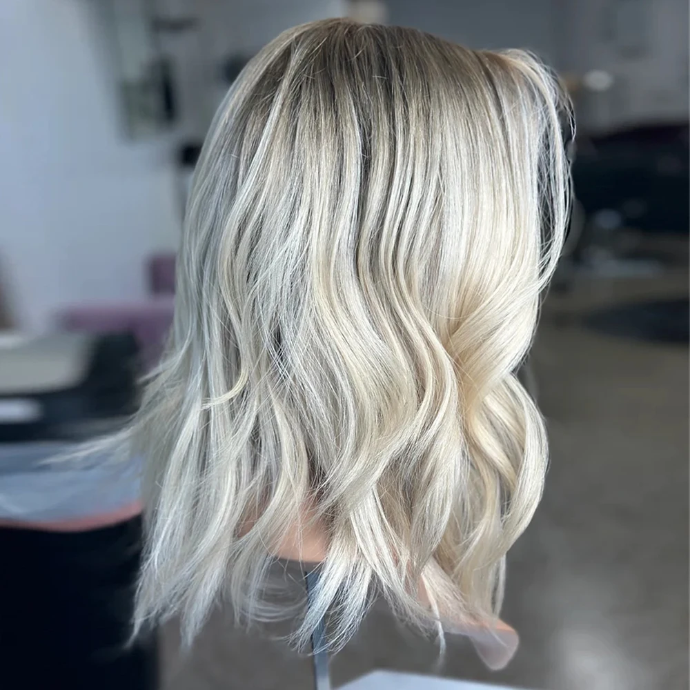 

Термостойкий синтетический парик с кружевной передней частью, омбре кремово-русый, с натуральной предварительно сформированной линией роста волос, мягкий, естественный, волнистый, до плеч