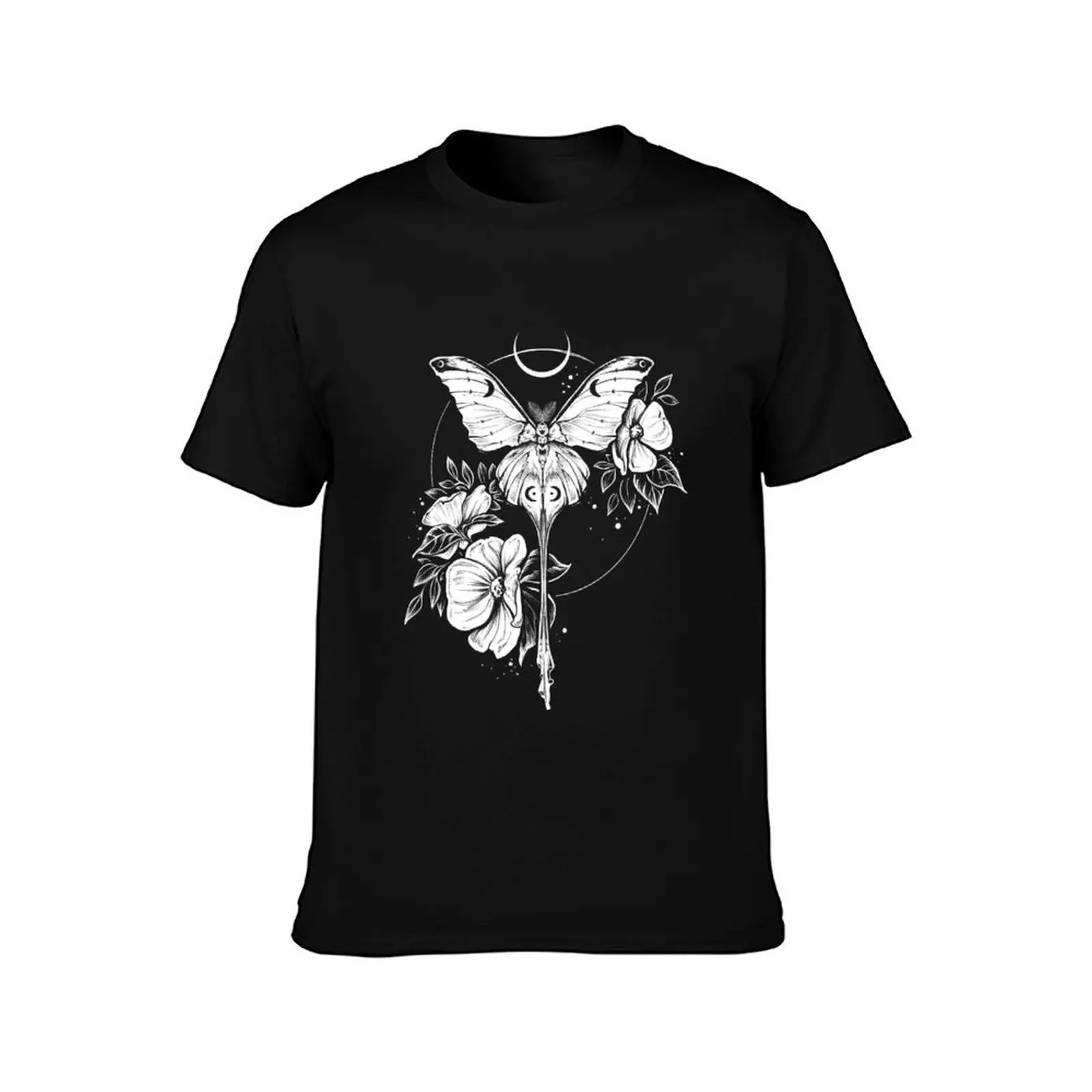The night visitor (white) T-Shirt Anti-Perspiration Workout Top T-Shirt