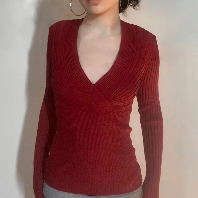 سترة أمريكية أنيقة ومثيرة بلون سادة ورقبة على شكل حرف V وتصميم متقاطع بقصة ضيقة ومزاج بسيط للاستخدام اليومي للنساء