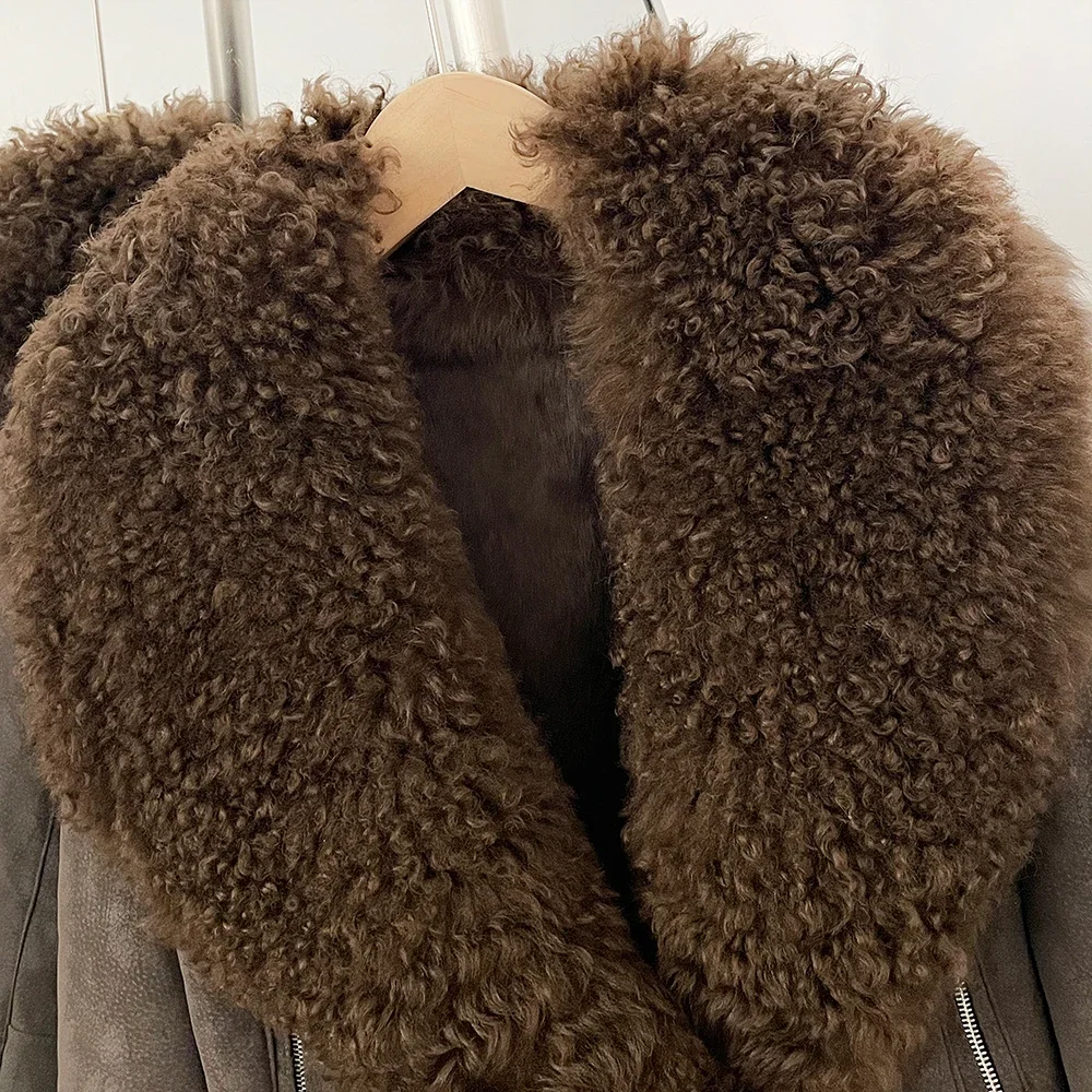 OFTBUY Winter-Pelzkleidung für Damen, Kurze Bikerjacke aus Wildleder, Echtes Kaninchenfell-Futter, Lockiges Lammfell, Gürtel, Vintage-Mantel – Detail 4