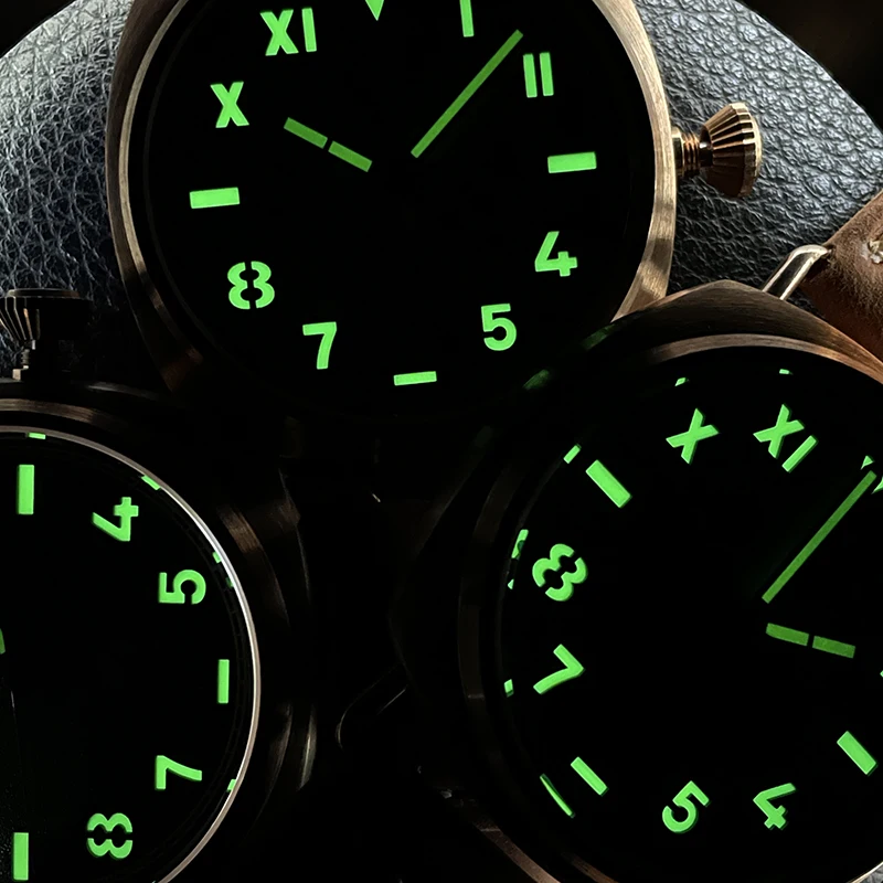 

STEELDIVE Men Automatic Watch 42mm Bronze Mechanical Wristwatch Dive 200m Waterproof C3 Luminous Sapphire Mirror NH35 Military