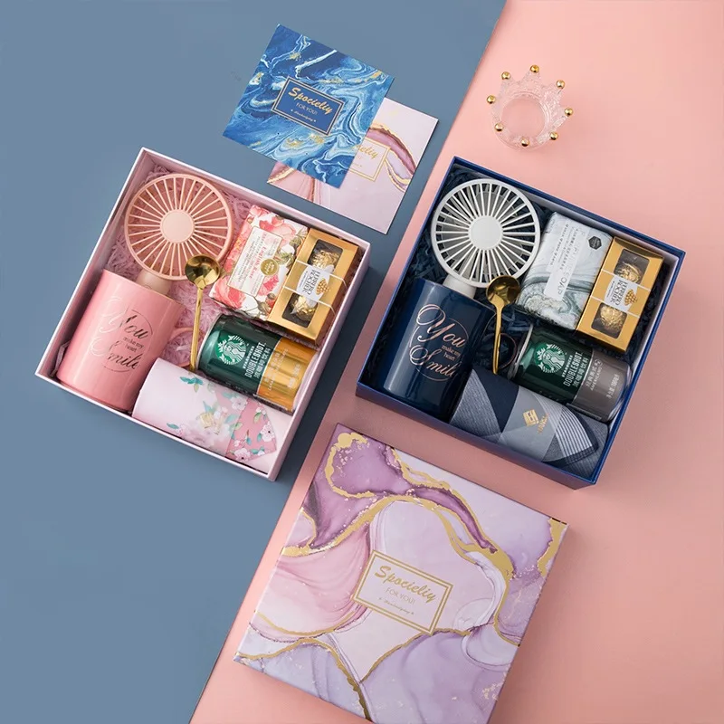 Maßgeschneiderte Box im Ins-Stil mit Marmormuster, exquisite Geburtstagsbox mit Deckelverpackung