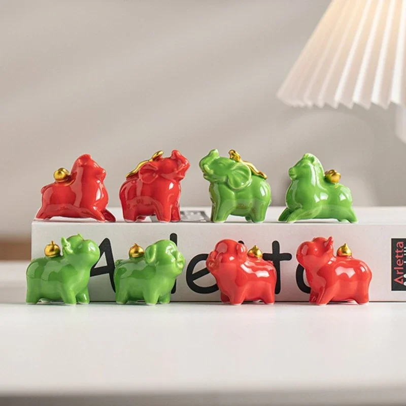 Creative Mini Cute Ceramic Animal Micro Landscape Horse Cow Pig Elephant Home Office Desktop Decoration Ornaments Accessories