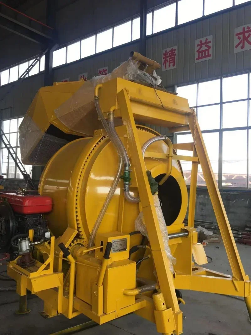 YG Small Scale Mobile Electric Concrete/cement Mixer JZC350 Small Portable Concrete Mixer with Pump Machine