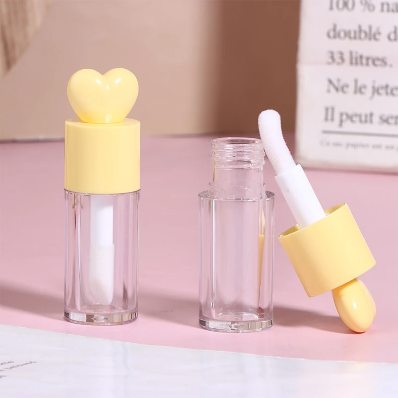 4ml Cute Heart Shape Lip Gloss Tubes Clear DIY Cylindrical Lip Balm Tubes With Wand Refillable Creative Empty Lipstick Bottle